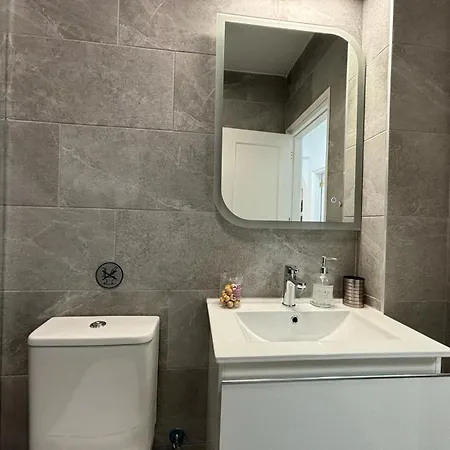 Paradise Gardens Crown-jewel, 2b, Pools, Gardens Appartement Paphos