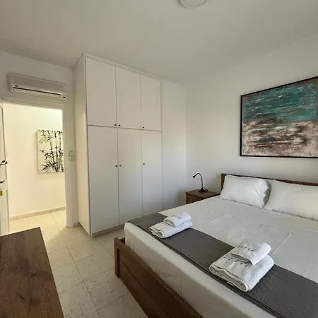 Apartment Paradise Gardens Crown-jewel, 2b, Pools, Gardens